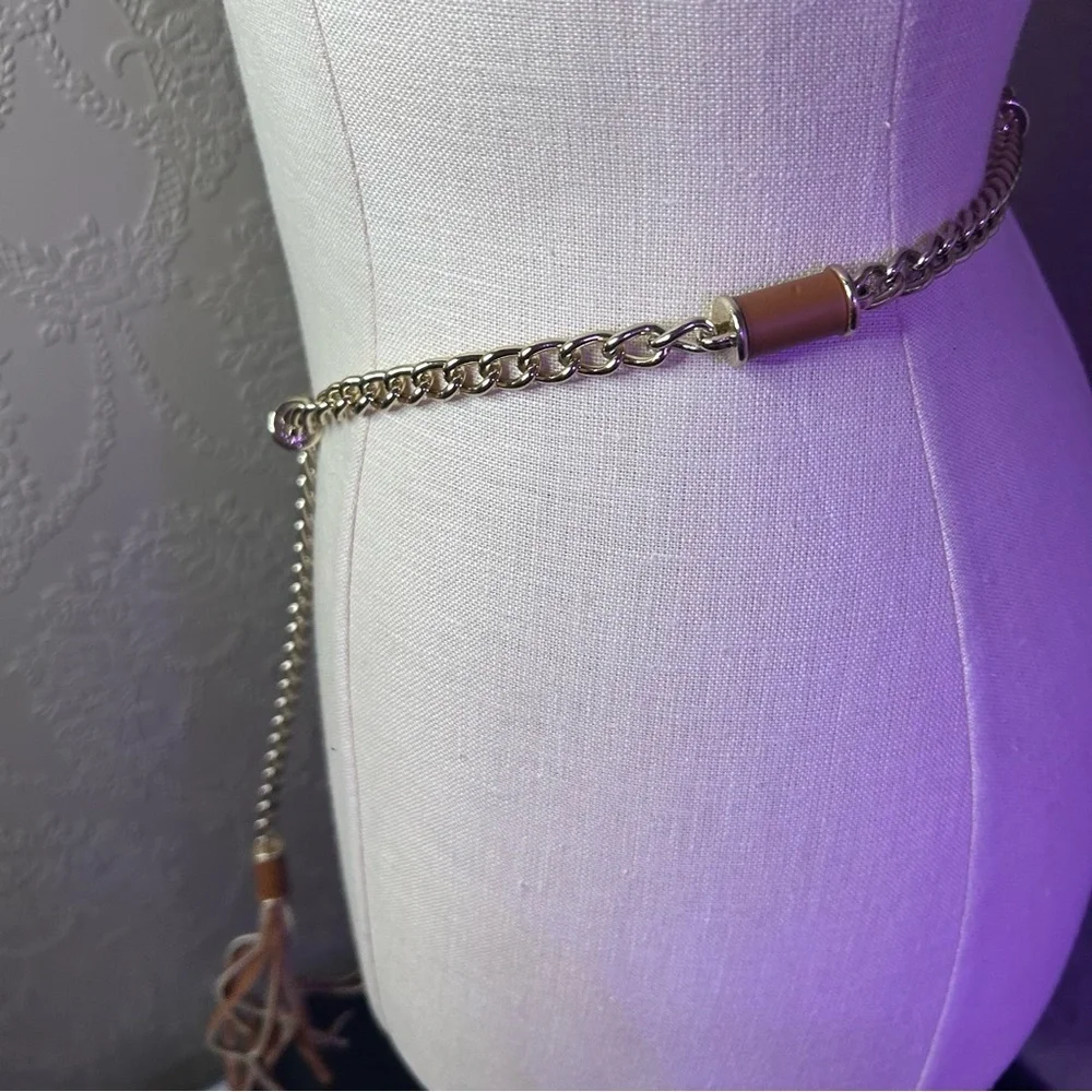 Elegant Chain Belt with Tassel Accent 39” long + tassel vintage